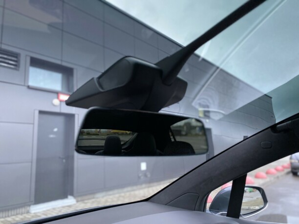 Tesla Model X, 7 мест, 2016 г.