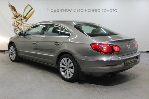 Volkswagen Passat CC I, 2010 г.