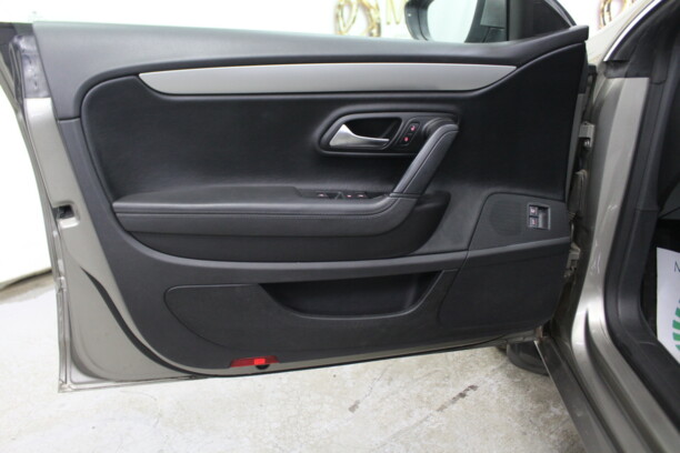 Volkswagen Passat CC I, 2010 г.