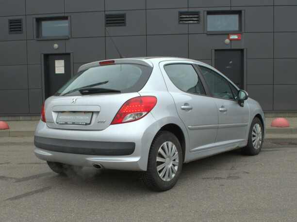 Peugeot 207 I · Рестайлинг, 2009 г.