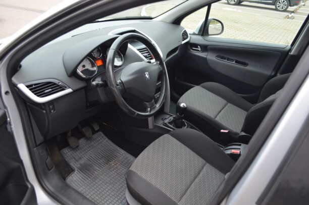 Peugeot 207 I · Рестайлинг, 2009 г.
