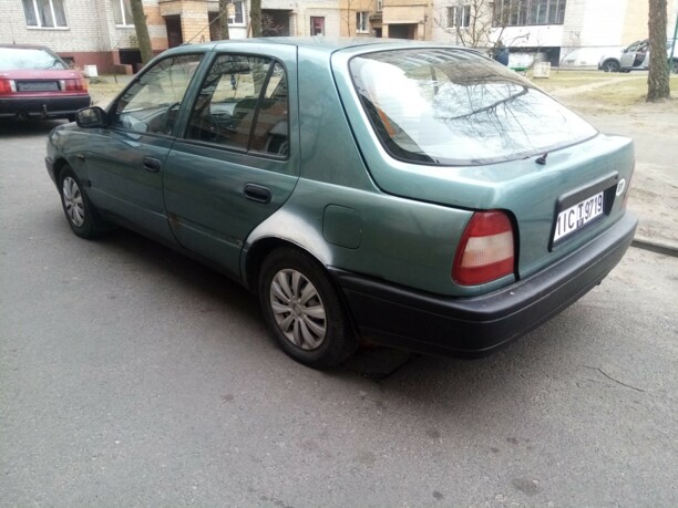 Nissan Sunny N14, 1993 г.