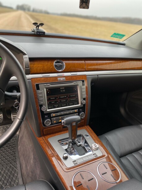 Volkswagen Phaeton I · 2-й рестайлинг, 2011 г.