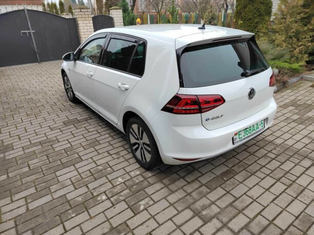 Volkswagen e-Golf VII, 2015 г.