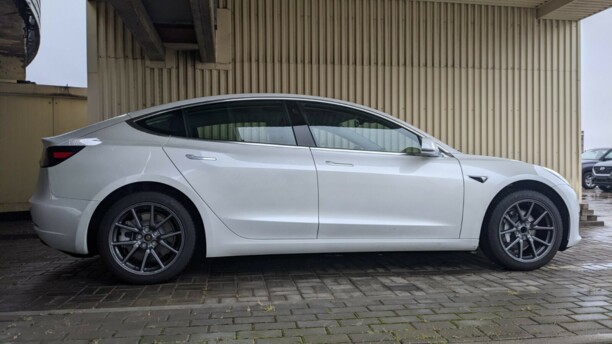 Tesla Model 3, 2020 г.