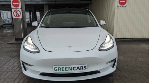 Tesla Model 3, 2020 г.