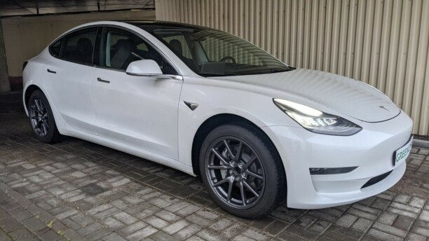 Tesla Model 3, 2020 г.