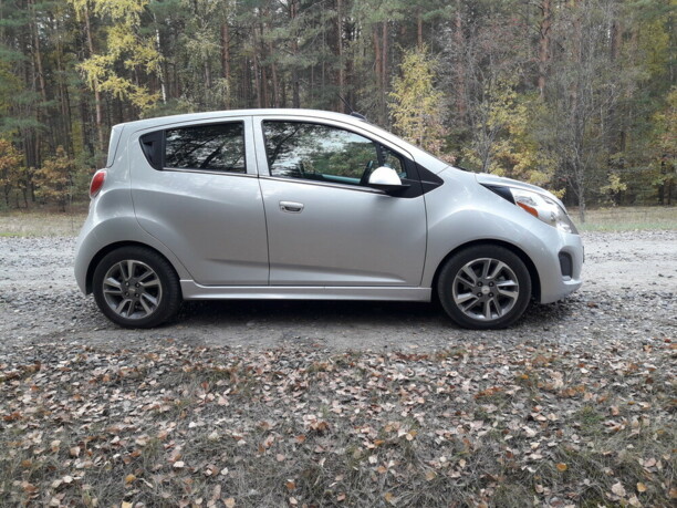 Chevrolet Spark M300, 2015 г.