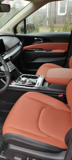 Kia Carnival III, 7 мест, 2021 г.