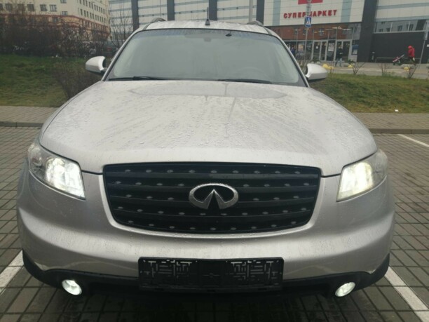 Infiniti FX I, 2002 г.