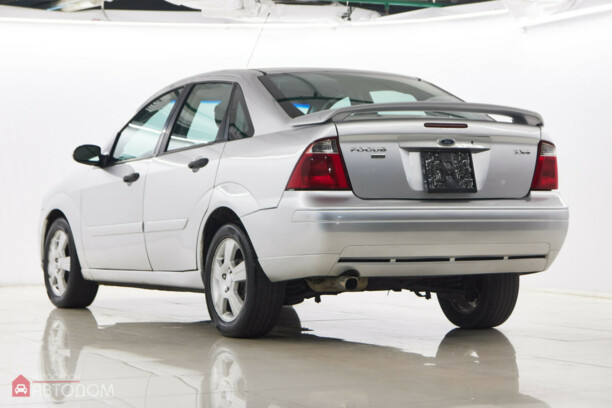 Ford Focus I · Рестайлинг, 2004 г.