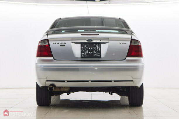 Ford Focus I · Рестайлинг, 2004 г.
