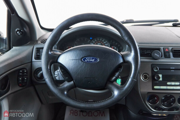 Ford Focus I · Рестайлинг, 2004 г.