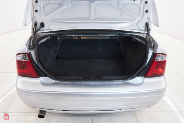 Ford Focus I · Рестайлинг, 2004 г.