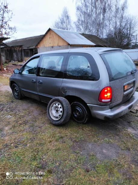 Plymouth Voyager III, 7 мест, 1997 г.