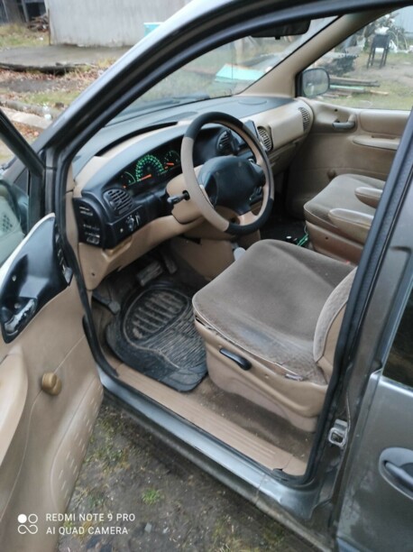 Plymouth Voyager III, 7 мест, 1997 г.