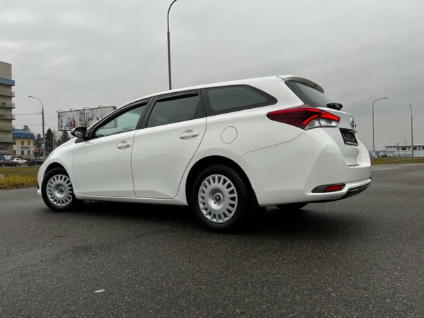 Toyota Auris II (E180) · Рестайлинг, 2017 г.