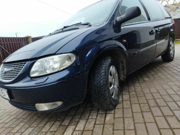 Chrysler Voyager IV, 7 мест, 2001 г.