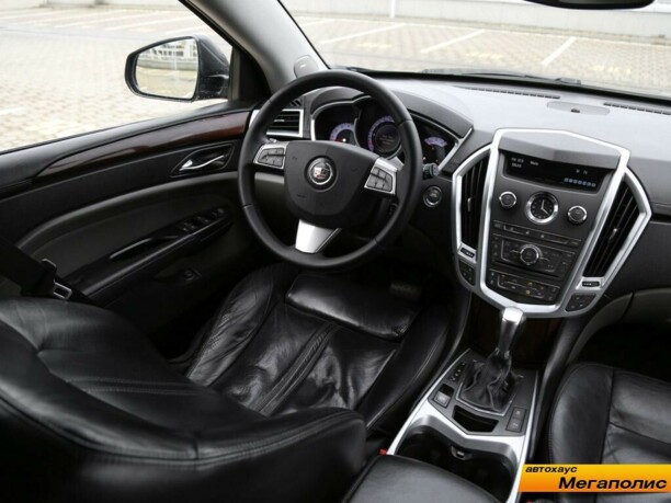Cadillac SRX II, 2010 г.