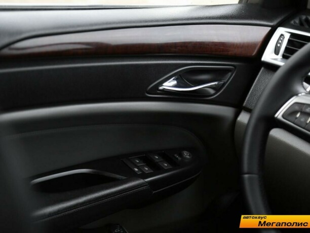 Cadillac SRX II, 2010 г.