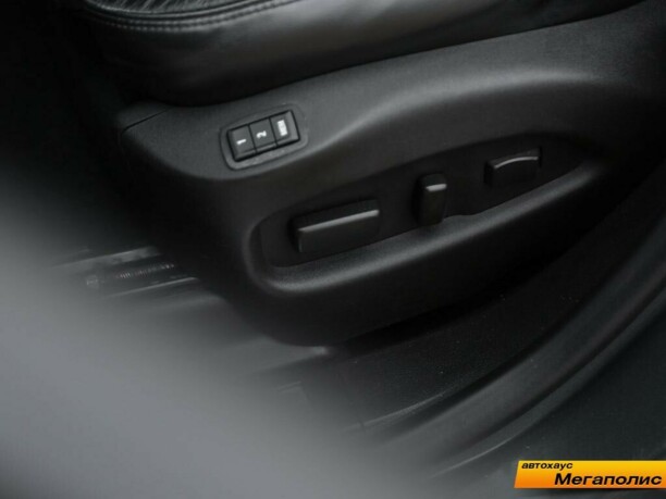 Cadillac SRX II, 2010 г.
