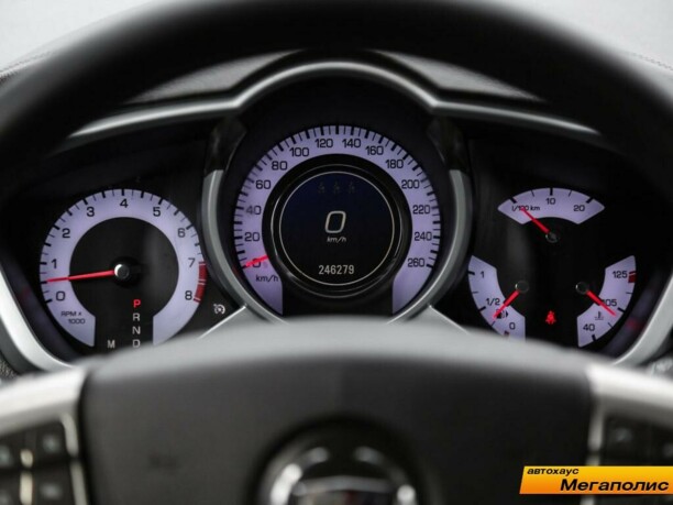 Cadillac SRX II, 2010 г.