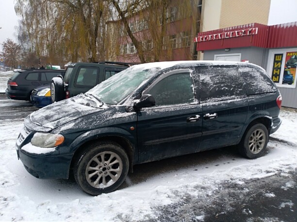 Dodge Caravan IV, 7 мест, 2002 г.