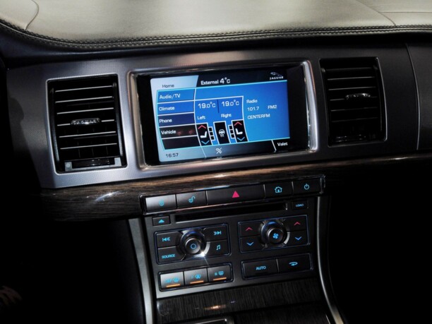 Jaguar XF X250, 2008 г.