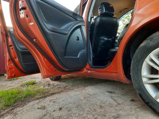 Pontiac Vibe I · Рестайлинг, 2004 г.