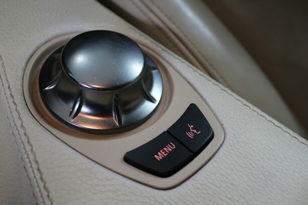 BMW 6 серия E63, E64, 2005 г.
