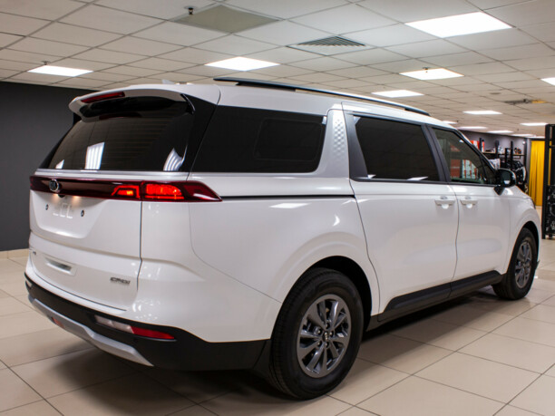 Kia Carnival III, 7 мест, 2021 г.