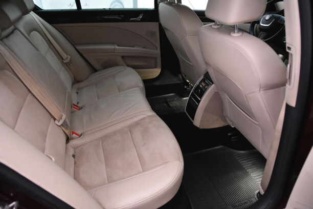 Skoda Superb II, 2011 г.