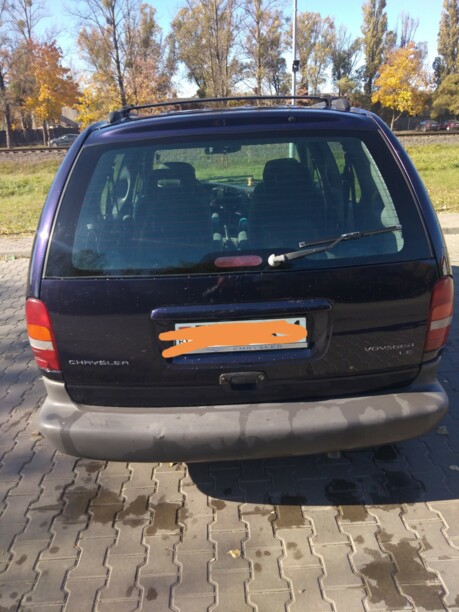 Chrysler Voyager III, 7 мест, 1998 г.