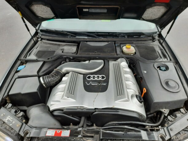 Audi A8 D2, 2002 г.