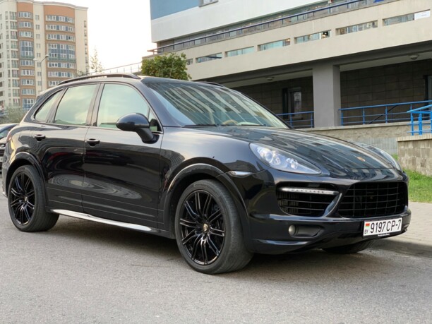 Porsche Cayenne 958, 2010 г.