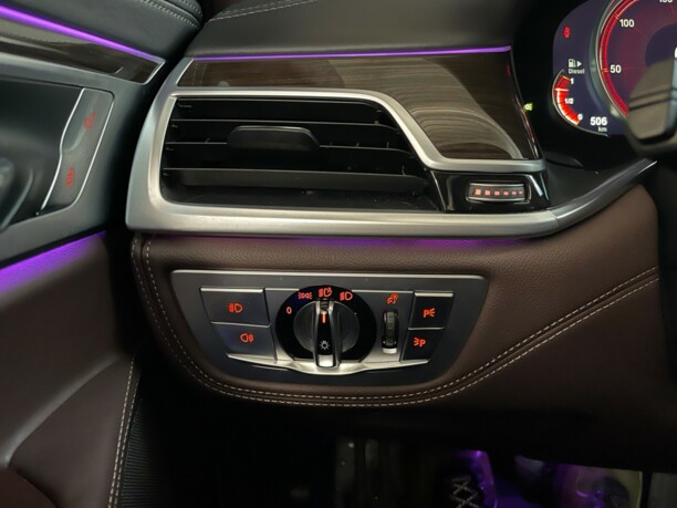BMW 7 серия G12 (Long), 2017 г.