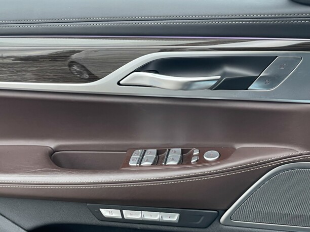 BMW 7 серия G12 (Long), 2017 г.