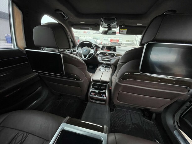 BMW 7 серия G12 (Long), 2017 г.
