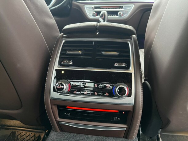BMW 7 серия G12 (Long), 2017 г.