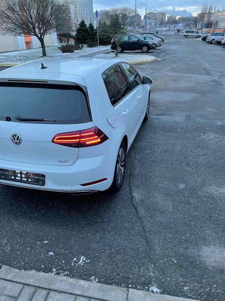 Volkswagen e-Golf VII · Рестайлинг, 2018 г.