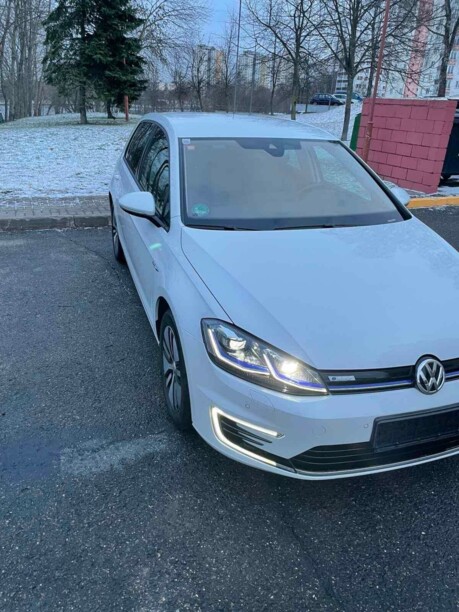 Volkswagen e-Golf VII · Рестайлинг, 2018 г.