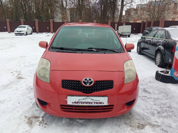 Toyota Yaris II (XP9), 2006 г.