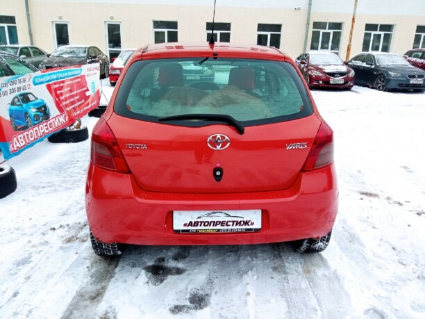 Toyota Yaris II (XP9), 2006 г.