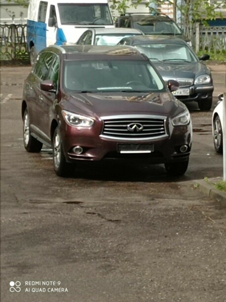 Infiniti JX, 7 мест, 2013 г.