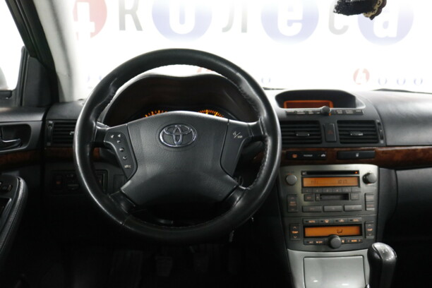 Toyota Avensis II (T250), 2004 г.