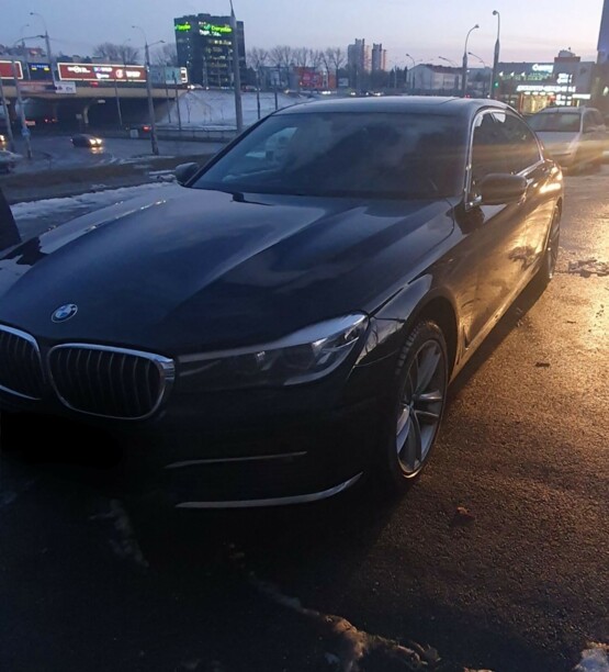 BMW 7 серия G12 (Long), 2016 г.