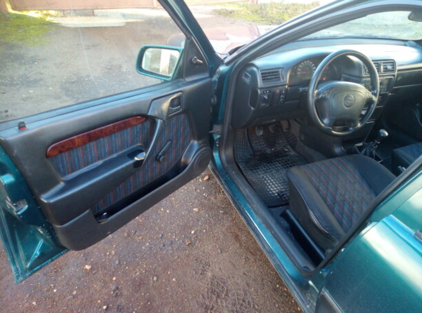Opel Vectra A, 1993 г.