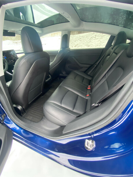 Tesla Model 3, 2019 г.