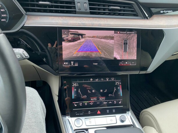 Audi e-tron, 2019 г.