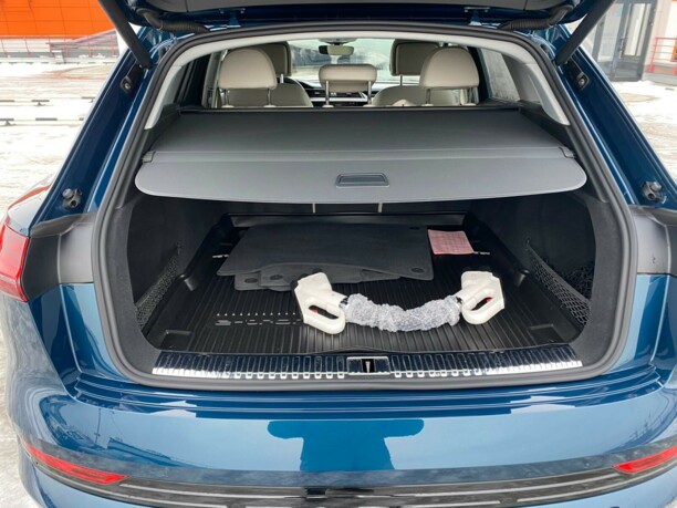 Audi e-tron, 2019 г.